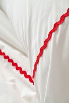 Wavy red Percale