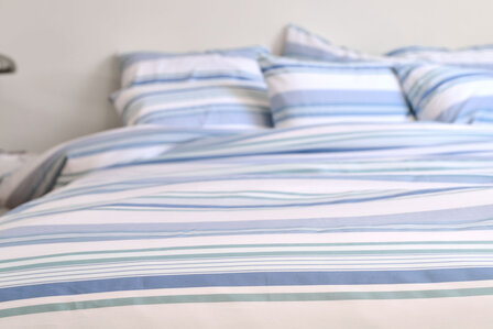 Yara blauw satin