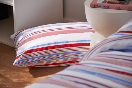 Yara rood satin