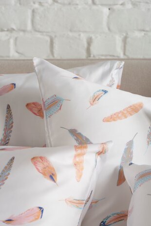 Feather pink satin