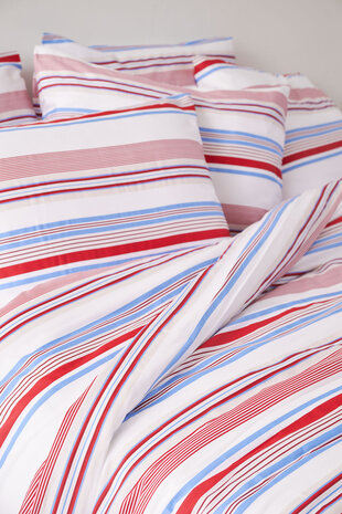 Yara rood satin