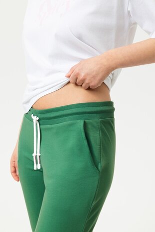 Sweatshirt en broek Cozy nights serie Mey groen