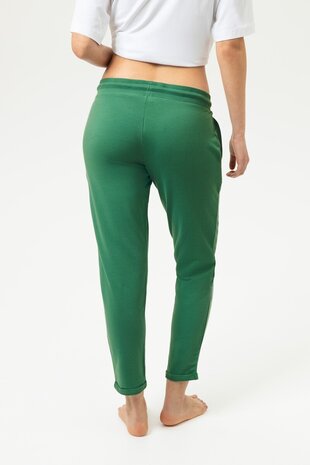 Sweatshirt en broek Cozy nights serie Mey groen